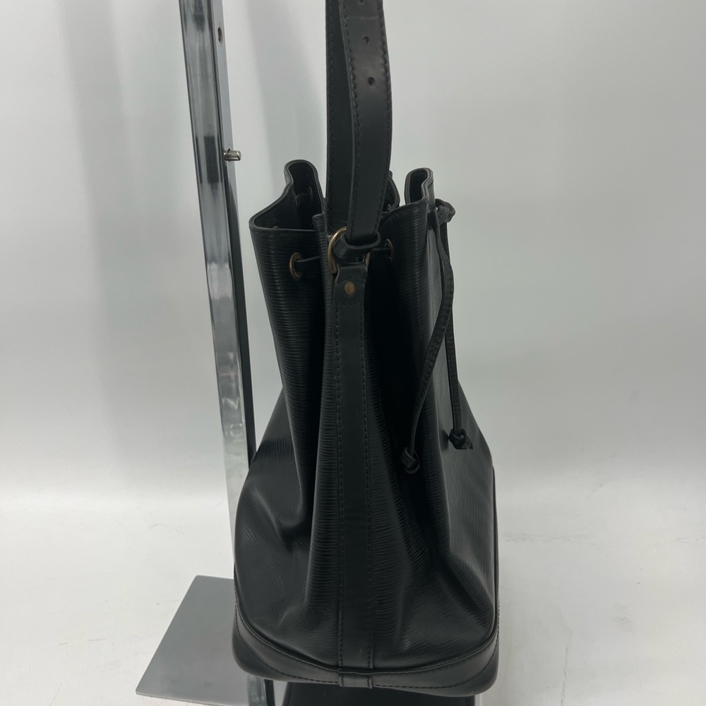 Louis Vuitton Epi Note Draw String - image 5